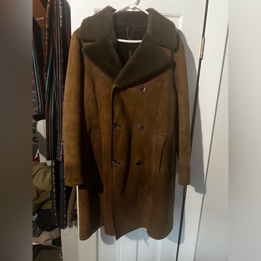 Baily’s Glastonbury Sheepskin Coat. Made In England. Size 56 (US 40-42) Vintage!